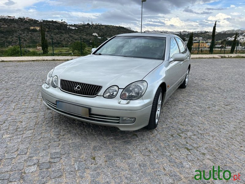 2003' Lexus GS Standard photo #2