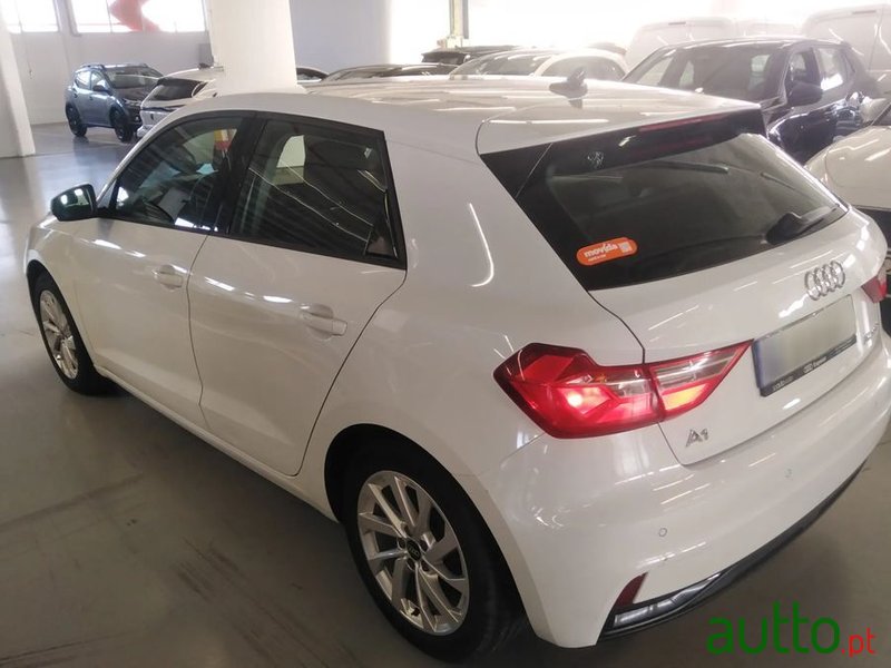 2023' Audi A1 Sportback photo #6