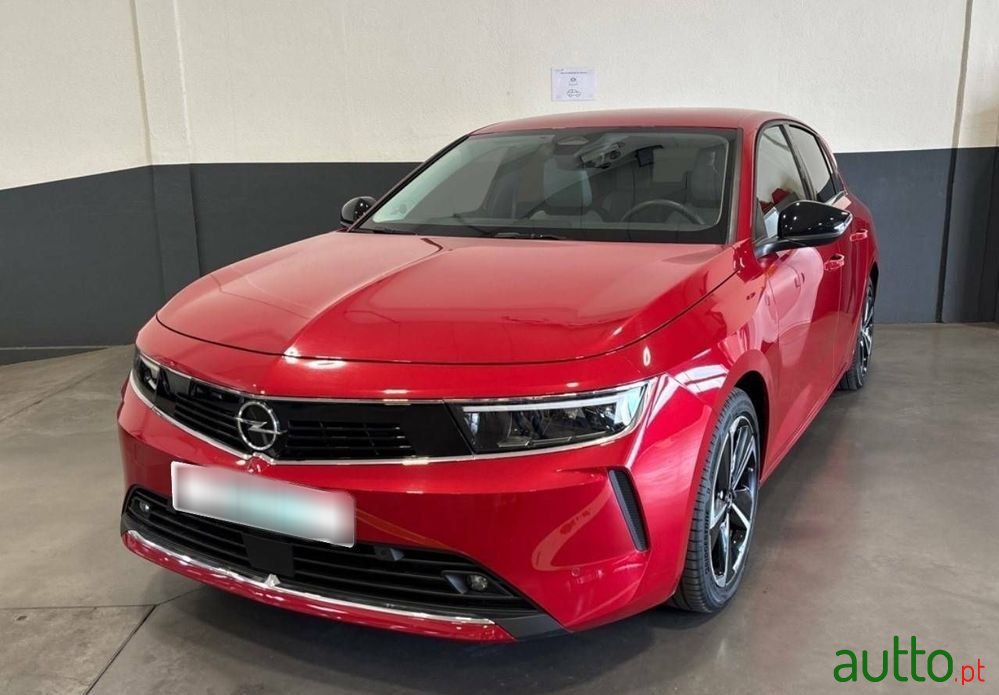 2022' Opel Astra 1.2 T Elegance photo #1