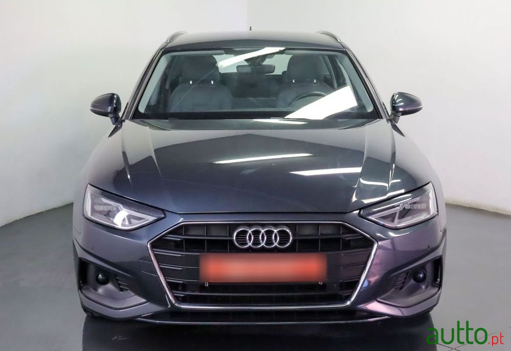 2020' Audi A4 Avant photo #2