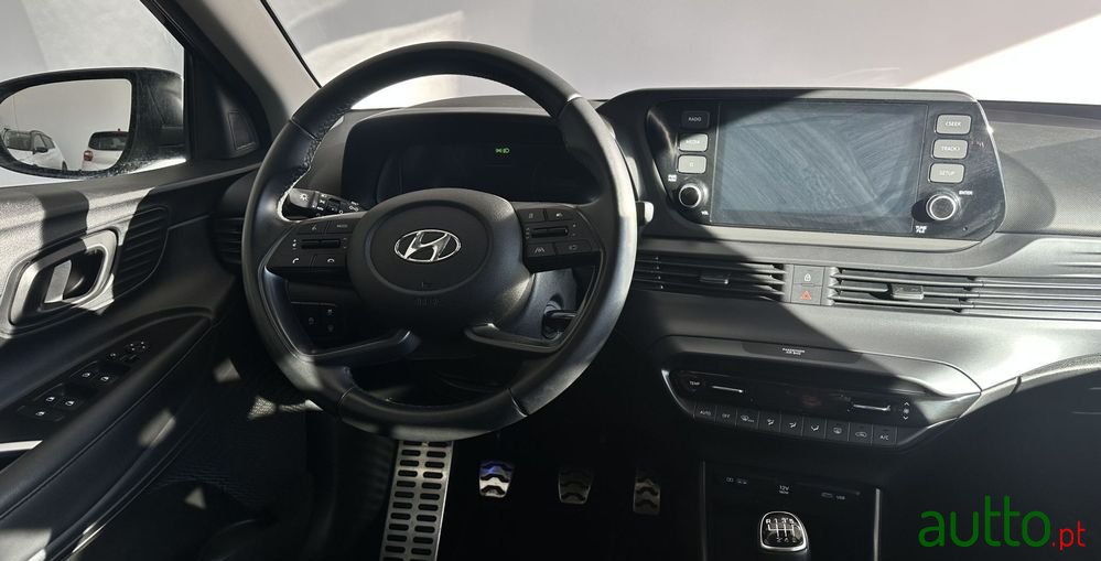 2023' Hyundai Bayon 1.0 T-Gdi Premium photo #2