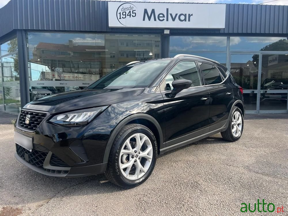 2023' SEAT Arona 1.0 Tsi Fr photo #1