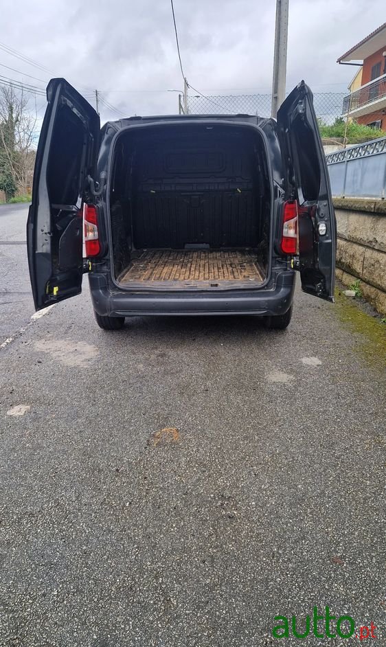 2021' Opel Combo photo #6