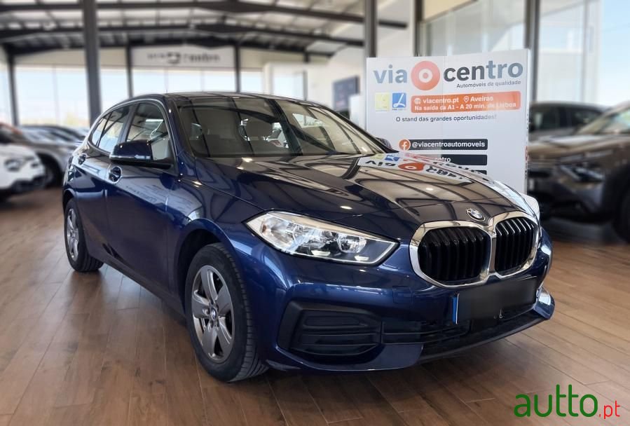 2020' BMW 118 photo #1