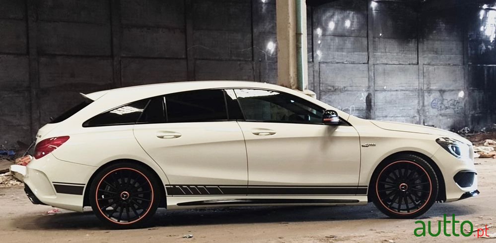 2016' Mercedes-Benz CLA 45 AMG photo #4