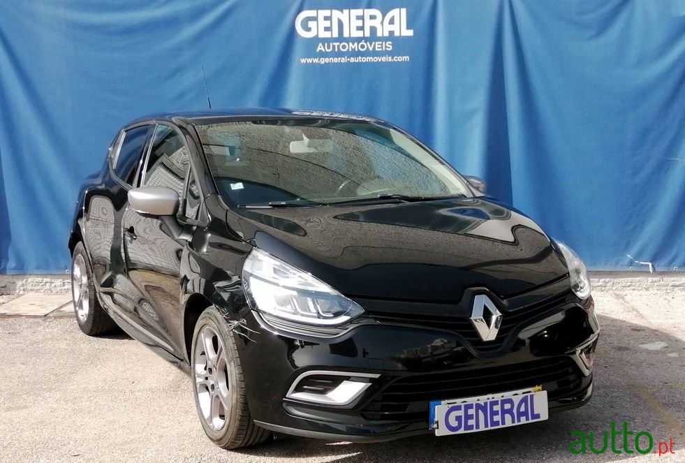 2018' Renault Clio photo #3