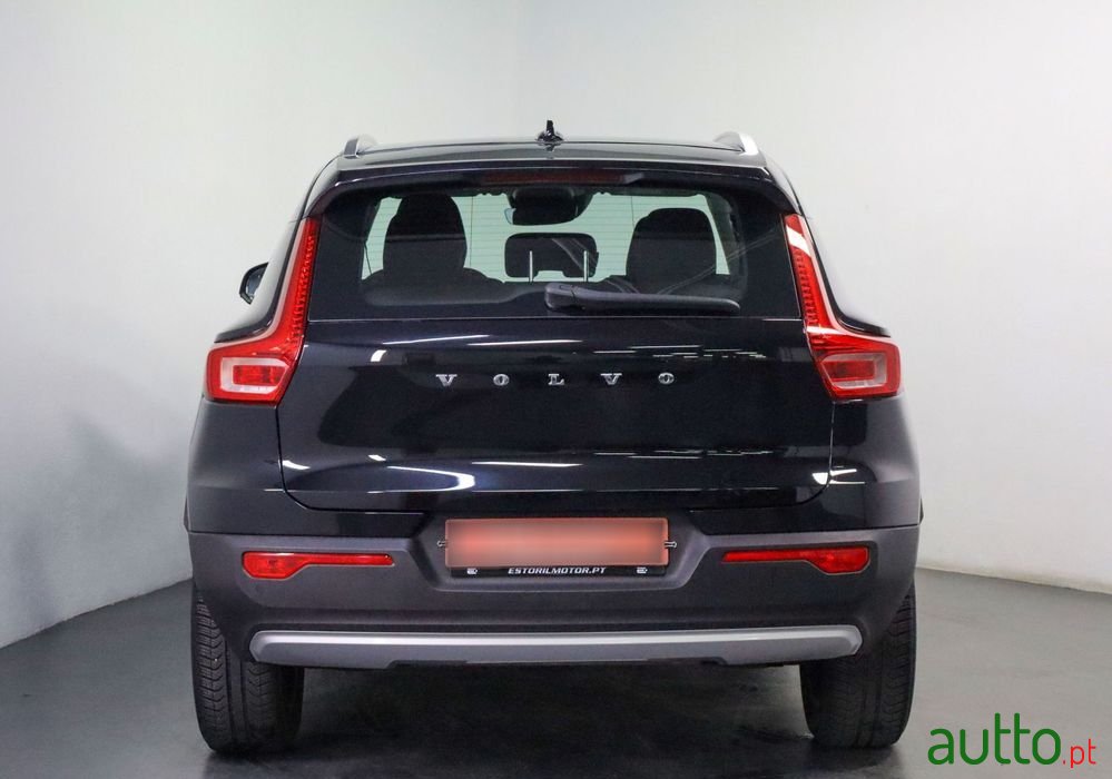 2021' Volvo Xc 40 photo #4