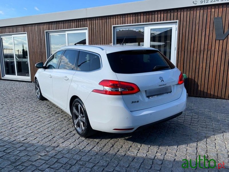 2018' Peugeot 308 Sw photo #4