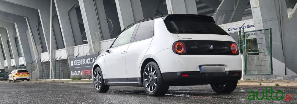 2021' Honda e Advance (17") photo #2