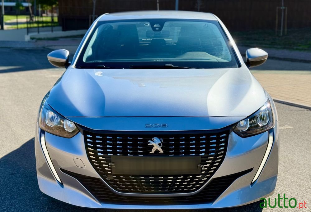 2020' Peugeot 208 1.2 Puretech Style photo #3