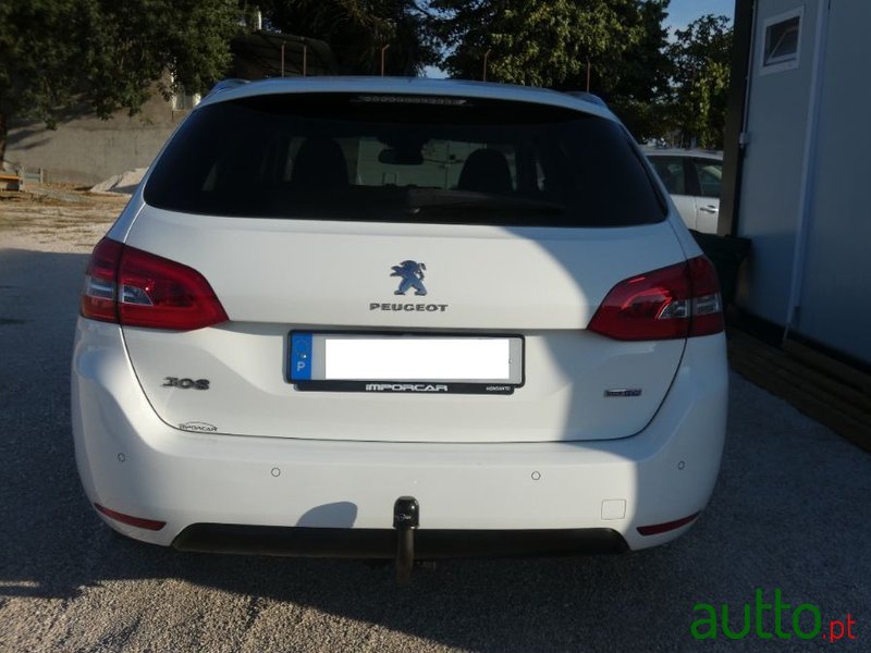 2014' Peugeot 308 Sw photo #3