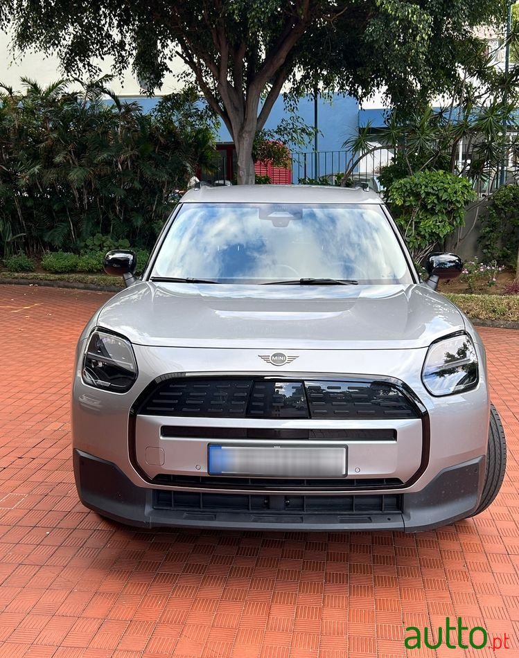 2024' MINI Countryman E Classic photo #3