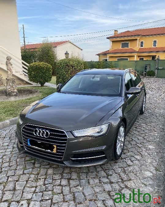 2016' Audi A6 Avant photo #5