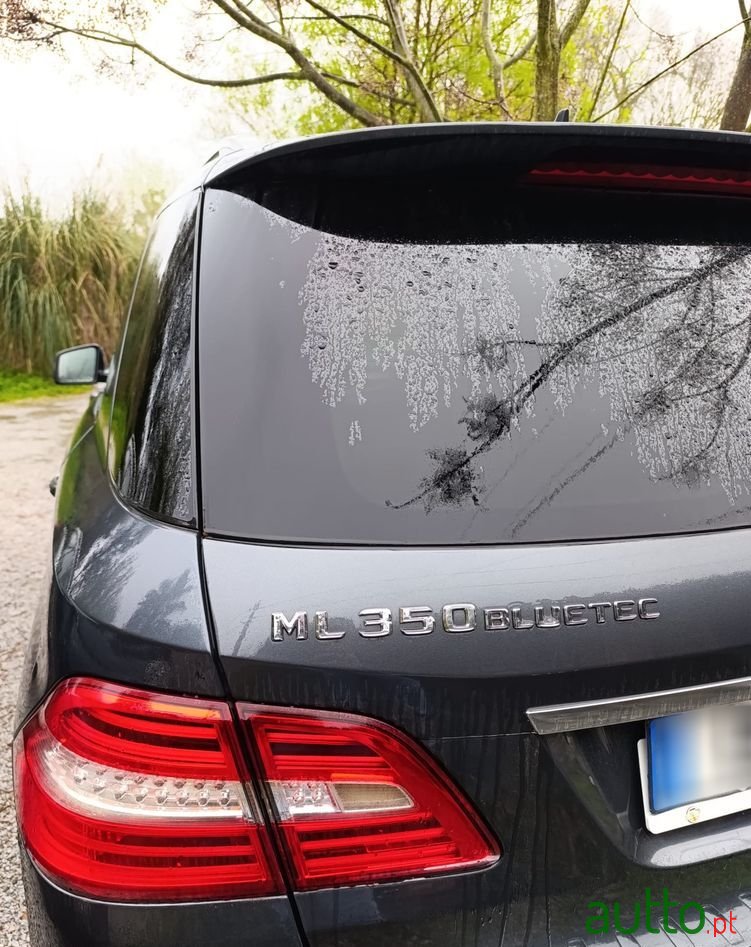 2014' Mercedes-Benz Classe M Bluetec photo #1