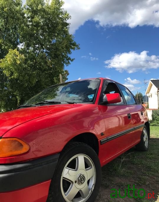 1994' Opel Astra photo #5