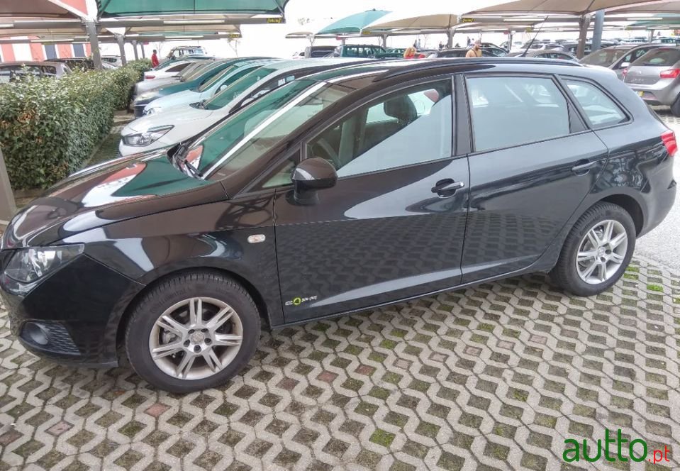2011' SEAT Ibiza St photo #3