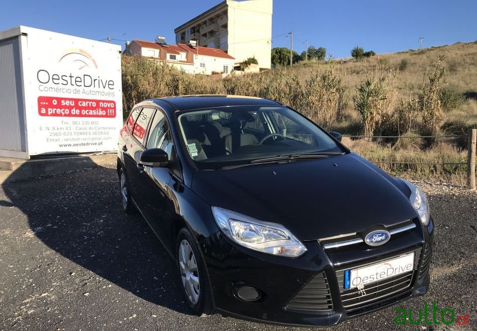 2014' Ford Focus Sw photo #3