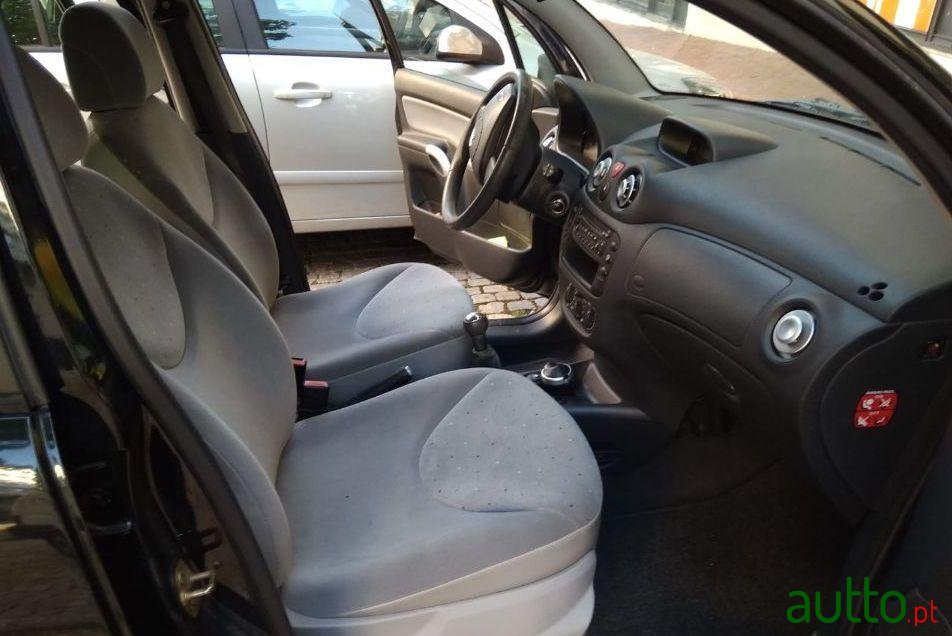 2005' Citroen C3 photo #1