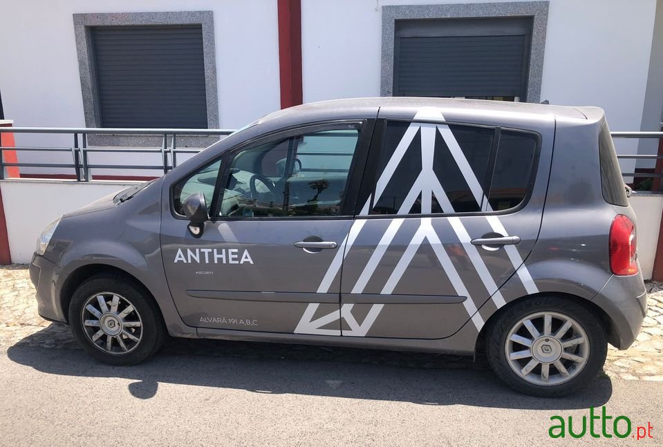 2009' Renault Modus photo #2