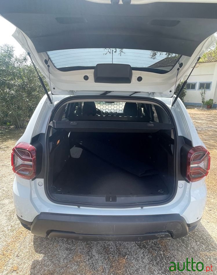 2022' Dacia Duster photo #4