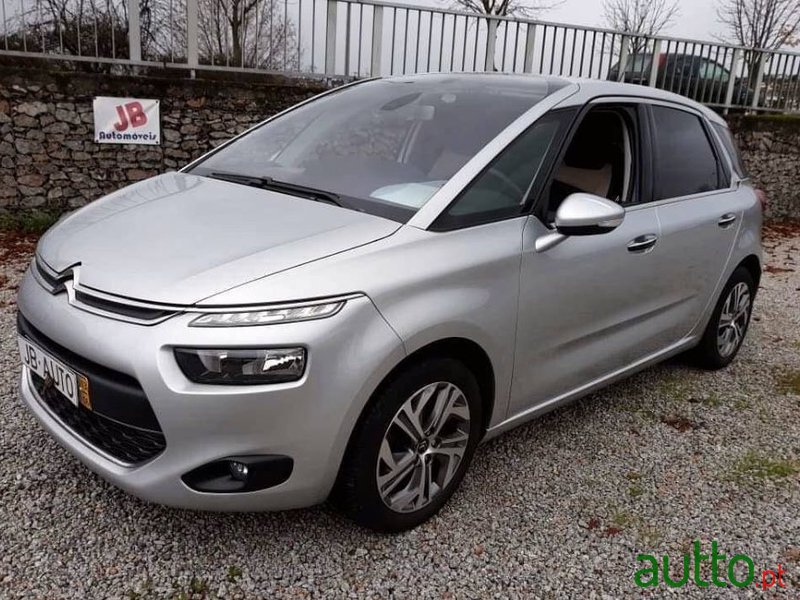 2013' Citroen C4 Picasso photo #1