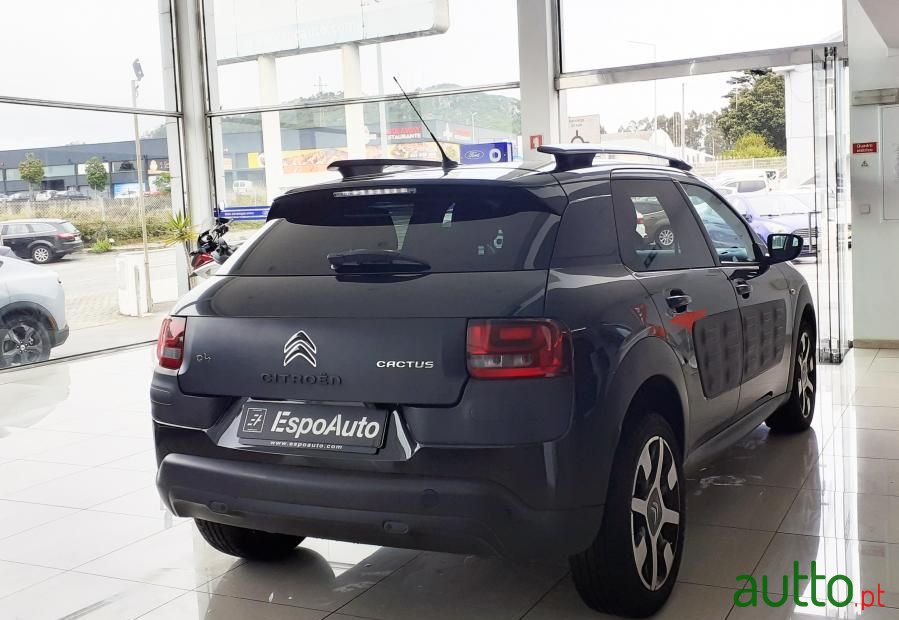 2016' Citroen C4 Cactus photo #4