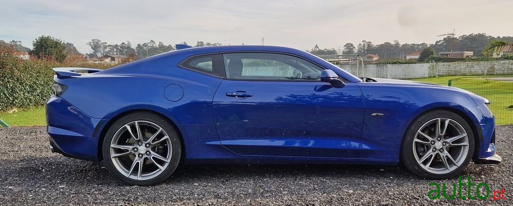 2019' Chevrolet Camaro photo #6