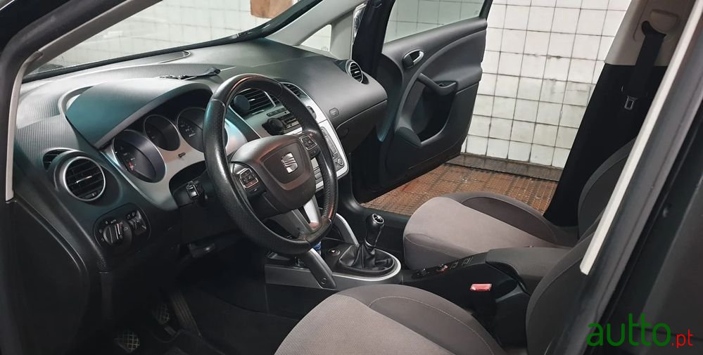 2011' SEAT Altea photo #6