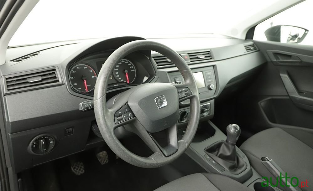 2017' SEAT Ibiza 1.0 Reference photo #6