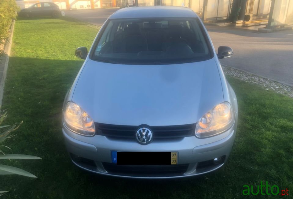 2007' Volkswagen Golf photo #1