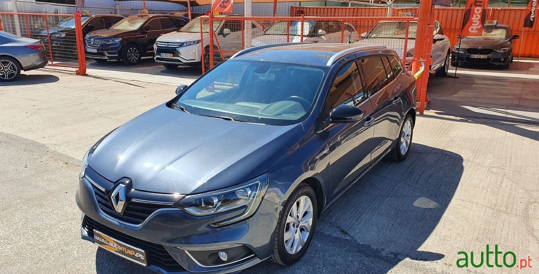 2019' Renault Megane Sport Tourer photo #5