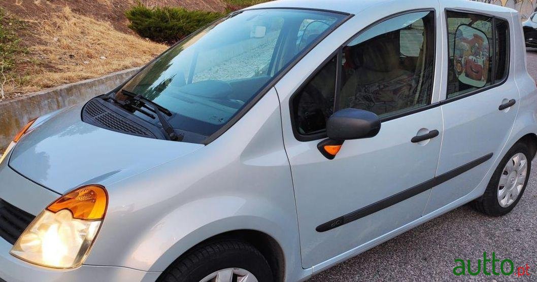 2005' Renault Modus photo #1