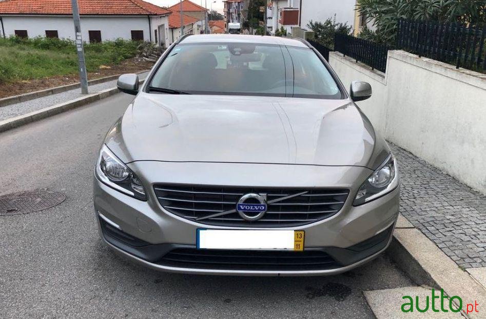 2013' Volvo V60 photo #3