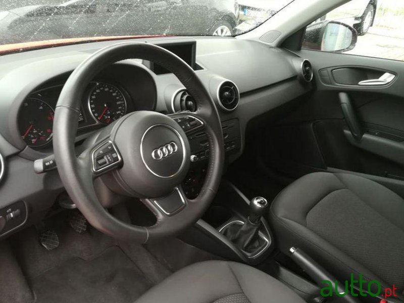 2012' Audi A1 1.6 Tdi Sport Sportback photo #1