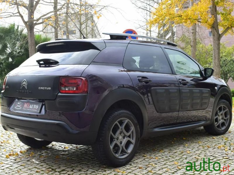 2016' Citroen C4 Cactus photo #6