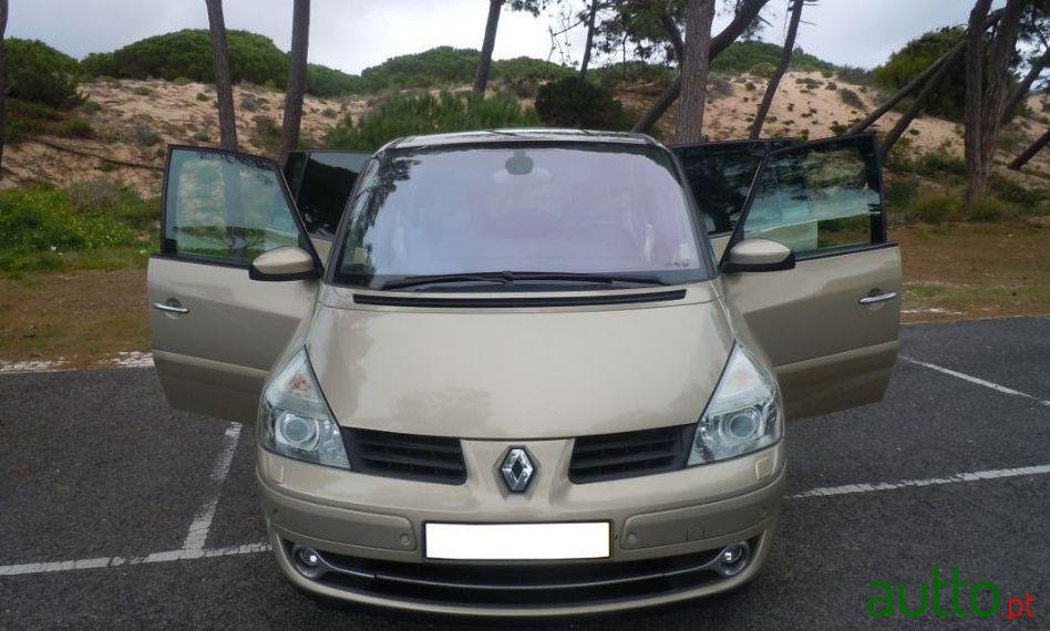 2008' Renault Grand Espace photo #1