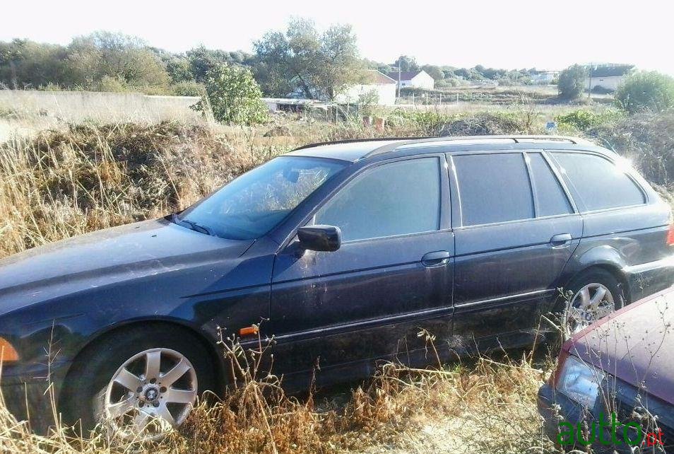 2001' BMW 520 Touring photo #2
