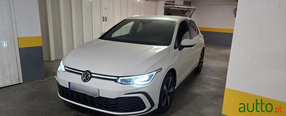 2021' Volkswagen Golf photo #1
