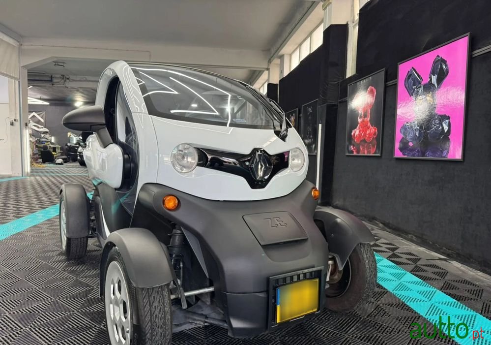 2020' Renault Twizy photo #5