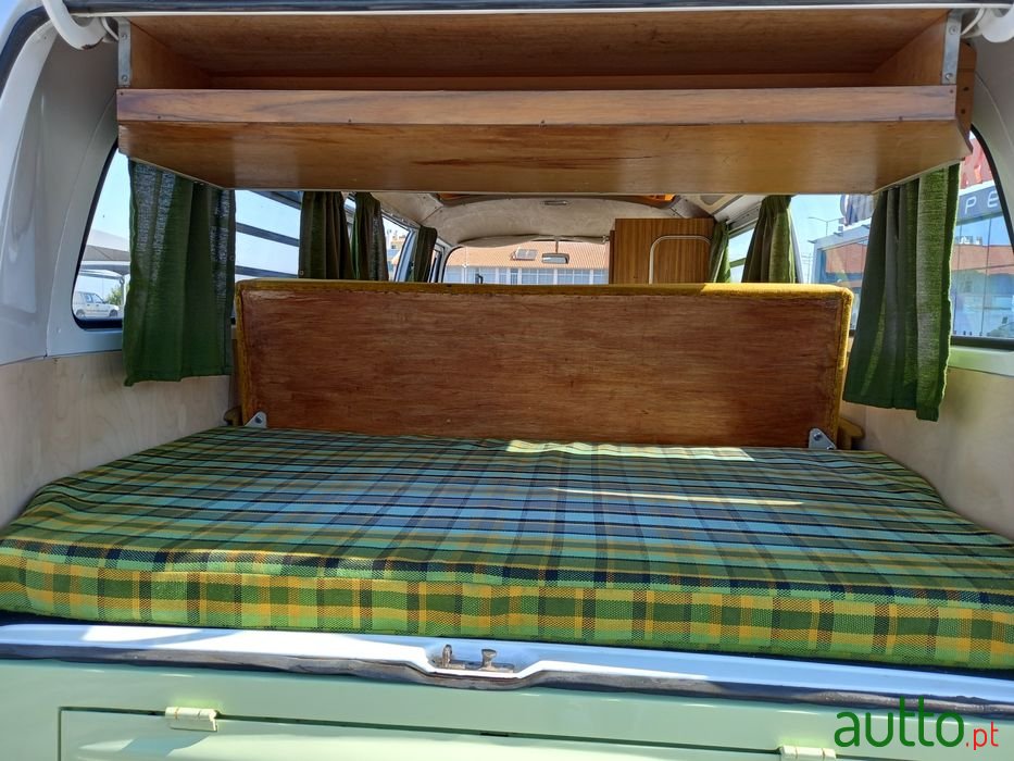 1973' Volkswagen Westfalia photo #5