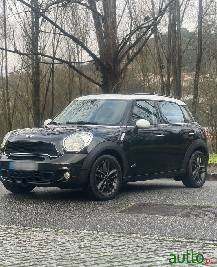 2011' MINI Countryman Cooper S All4 photo #1