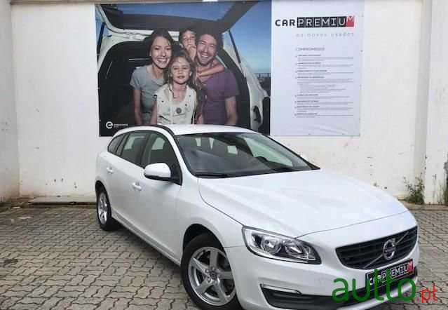 2017' Volvo V60 photo #1