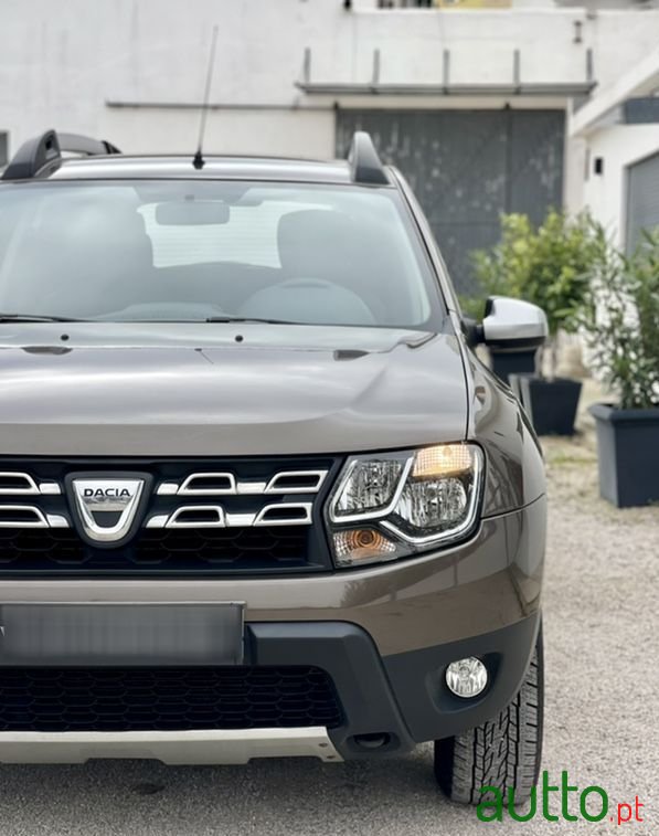 2017' Dacia Duster photo #3