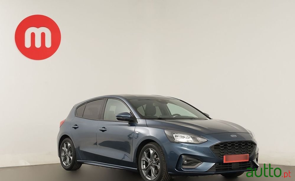 2021' Ford Focus photo #1