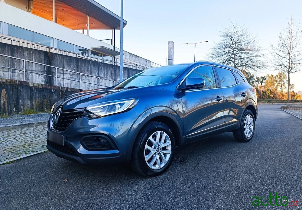 2020' Renault Kadjar 1.5 Dci Zen photo #2