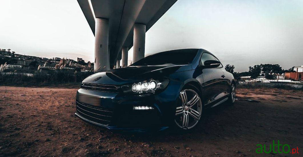 2011' Volkswagen Scirocco photo #1