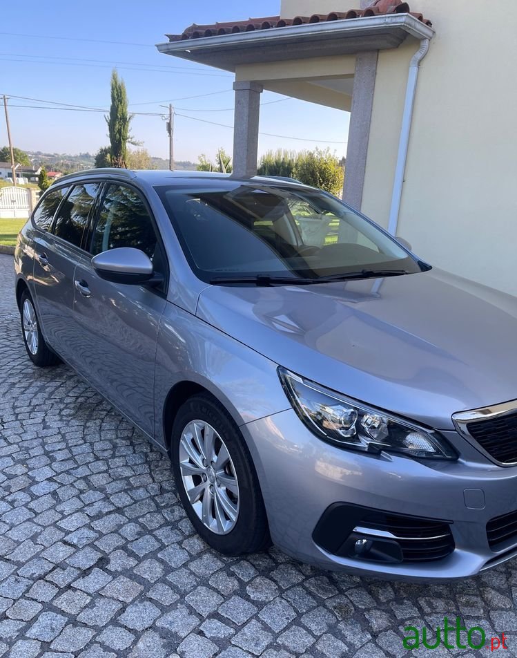 2020' Peugeot 308 Sw photo #3