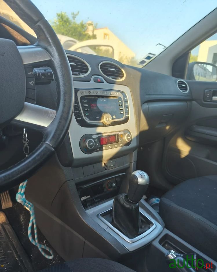 2007' Ford Focus photo #5