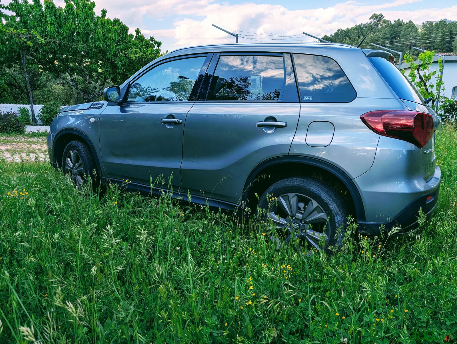 2022' Suzuki Vitara photo #2