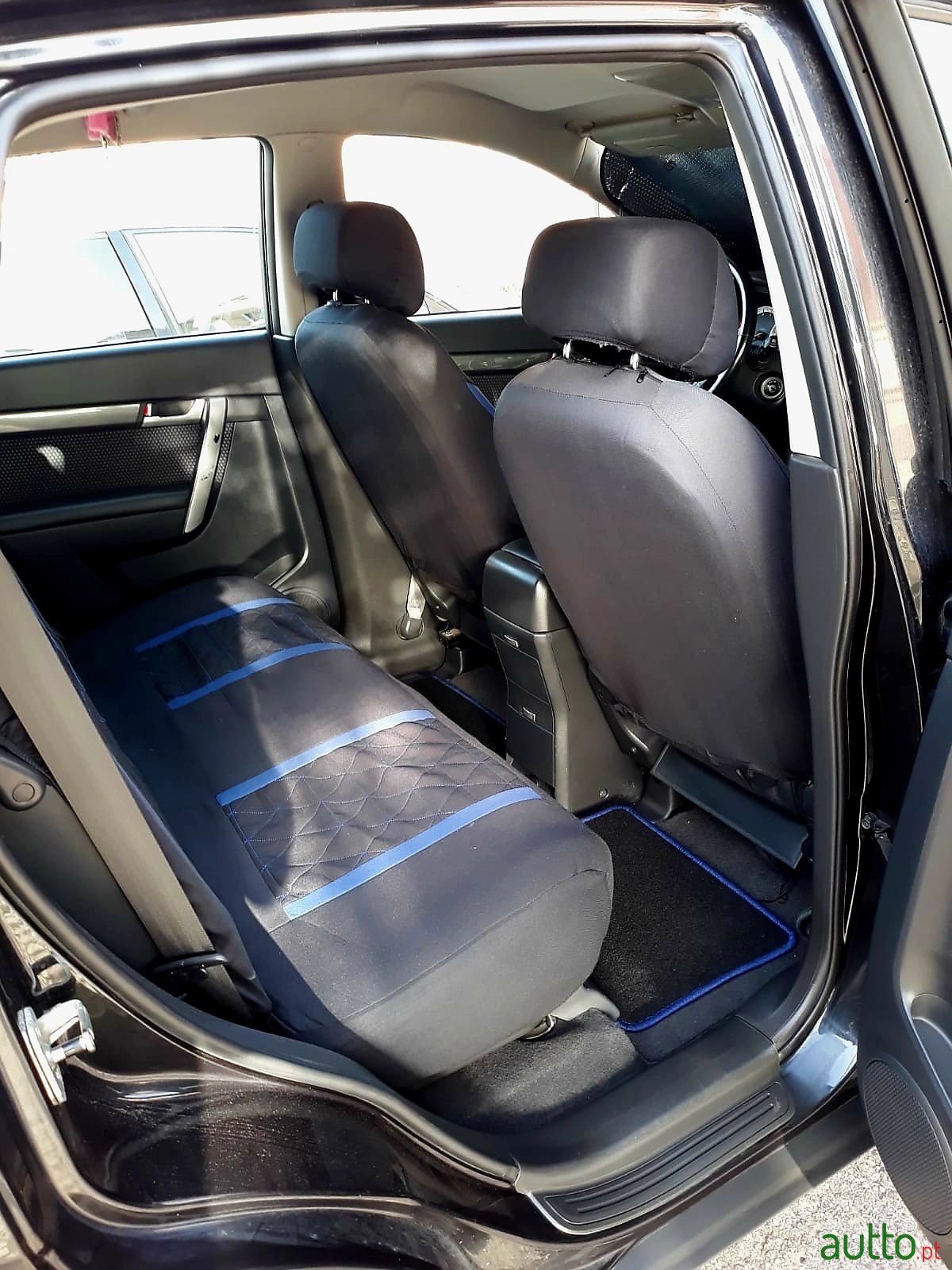 2009' Chevrolet Captiva photo #4